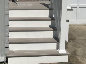 Haddonfield Deck